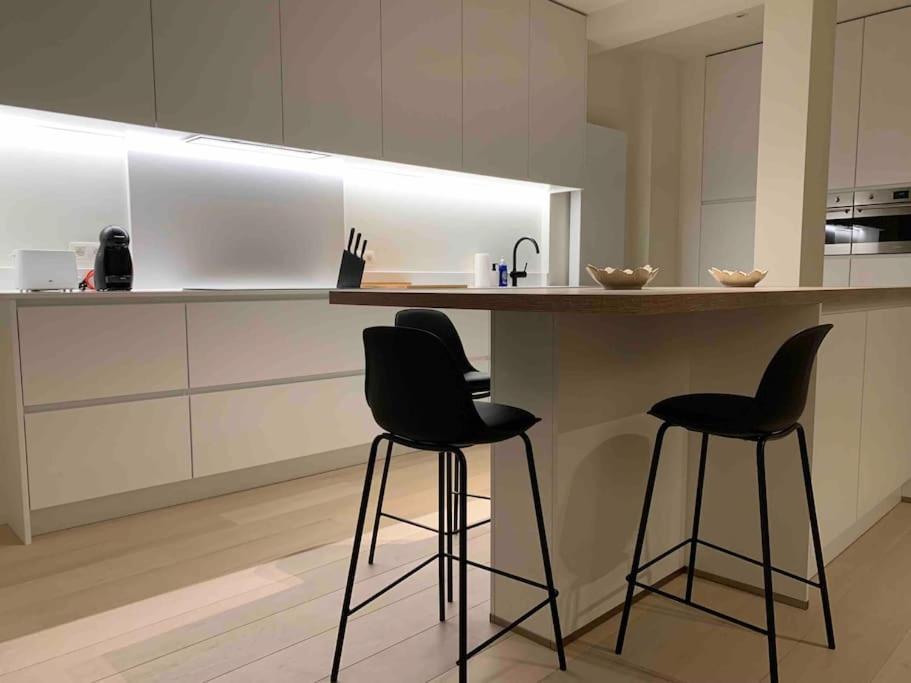 Luxury 2 Bedroom - Antwerp City Centre Екстериор снимка
